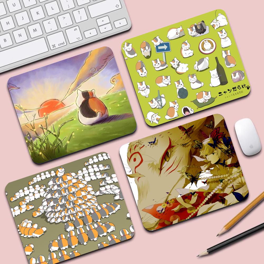 Small MousePad Keyboard High Q - Desk Setup Books avis et prix