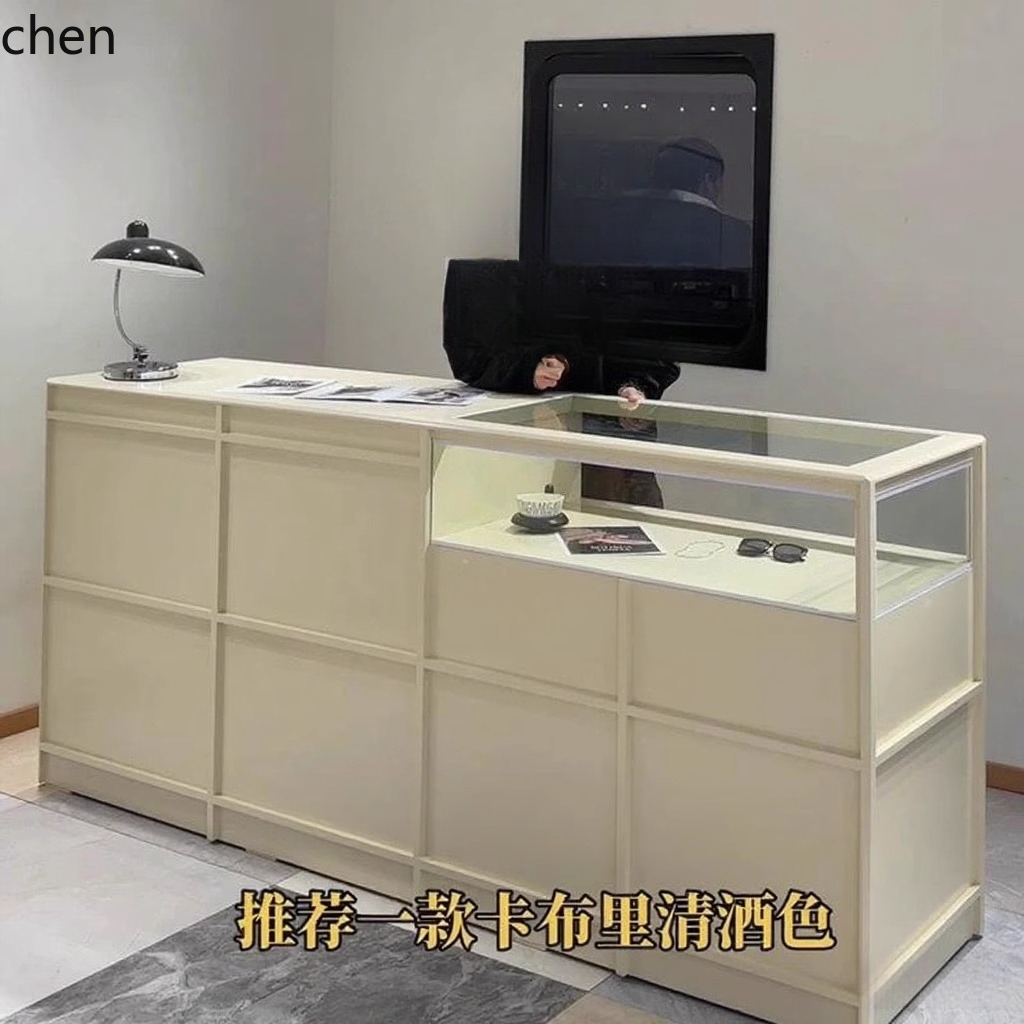 CZ Clothing Store Island Table - Desk Setup In Office avis et prix