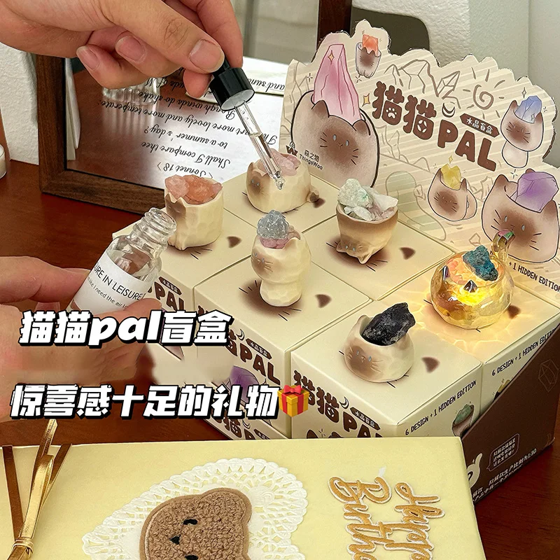 Cute Cat Theme Blind Box Cryst - Desk Setup Essentials avis et prix